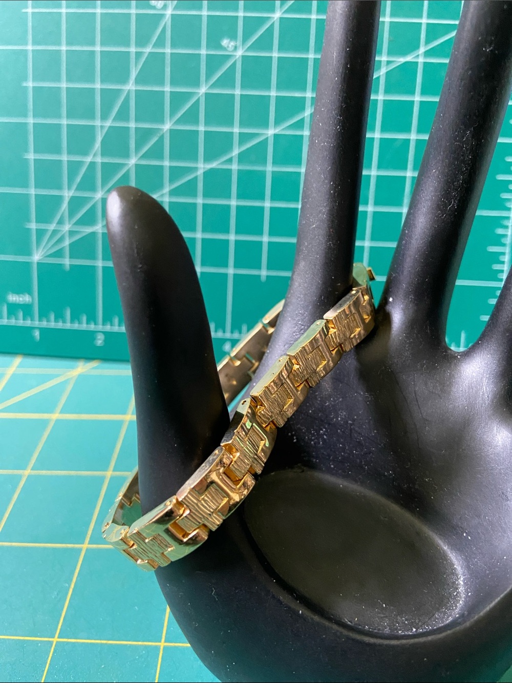 Textured Gold Link Bracelet